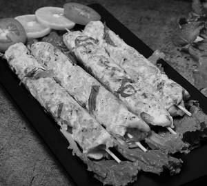 Chicken Dejaj Irani Kebab (4 Pcs)