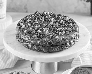 Almond brownie waffle cake (Double Layer)