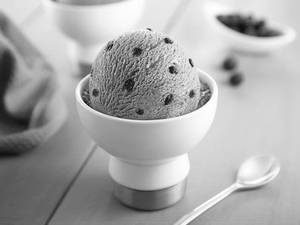 Blackcurrant bowl