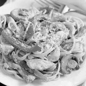 Chicken  Alfredo Pasta