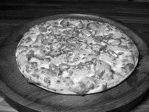 Hot Pepper Relish Pizza