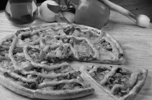 Paneer Peri Peri Pizza