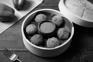 Veg Kurkure Momos [6 Pieces]