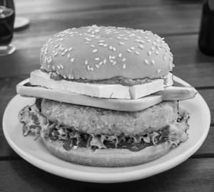 Veg Cheese Paneer Burger