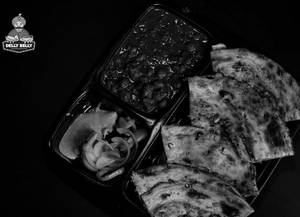 Amritsari Kulcha With Chole