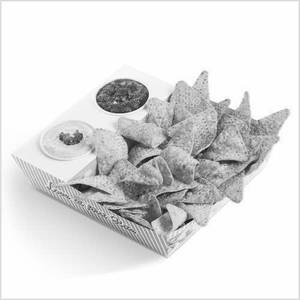 Large Nachos With Cheese Dip & Salsa