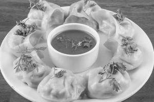 Veg Cheese Momos