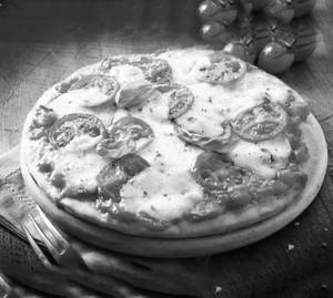 Tomato Delight Pizza