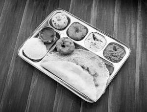 Mini Tiffin