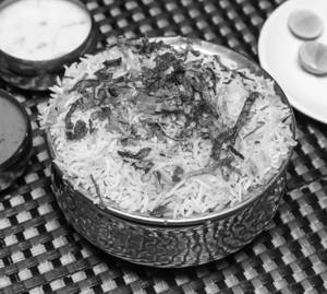 Veg Mughlai Biryani