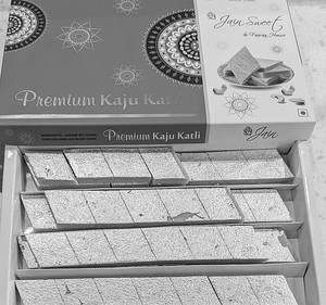 Kaju Katli (sp. Box)