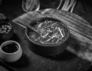 Veggie Hot & Sour Soup