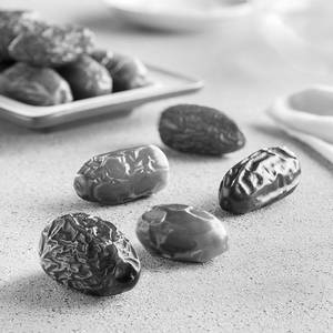 Assorted Plain Dates