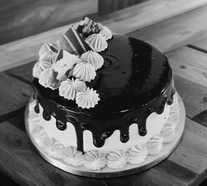 Chocolate Nova Cake (Eggless) 