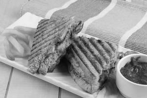 Veg Corn And Paneer Sandwich