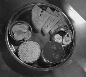 Janta Chicken Thali 