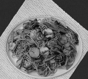 Mushroom noodles