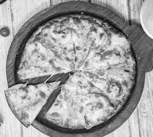 7''Regular Cheese And Paneer Pizza