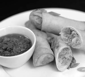 Veg Spring Roll (Serves 1 Pic)