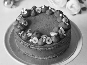 Dark Chocolate Cake [500 Grams, Serves 4]