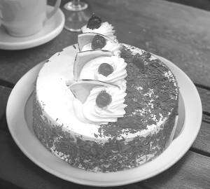 Black Forest Cake [500Gm]