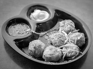 Veg Fried Momos