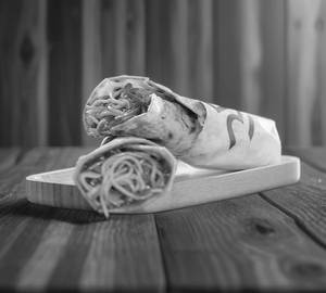Chowmein kathi roll