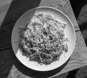 Egg Hakka Noodles