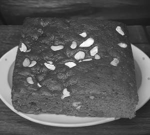 Kajoor Cake 
