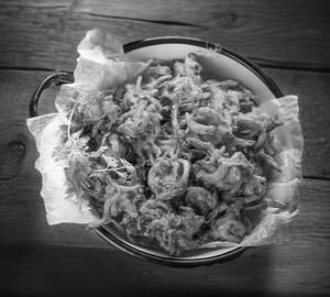 Onion pakoda