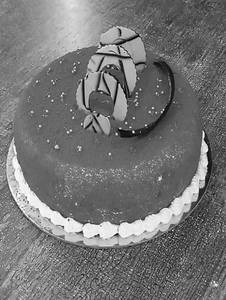 Red Velvet Cake ( Online )