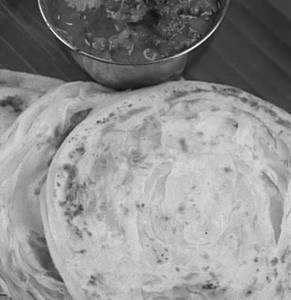 Parotta 2 Piece + Gobi Masala