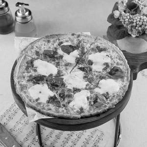 The Burratina Pizza 11 Inches