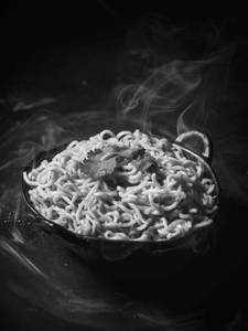Plain maggi