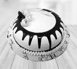 Creamy vanilla cake