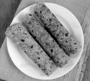 4 Methi Thepla + Curd + Pickle