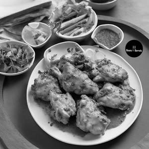 Spicy Garlic Chicken (dry) 8 PCS