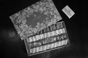 Khoya Ghee Mix Assorted Sweet Box