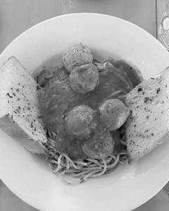 Spaghetti Chicken Meatballs