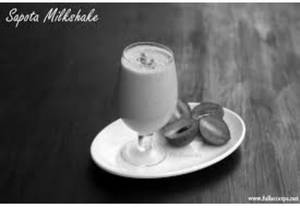 Chikoo Milkshake