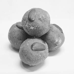 Besan Laddu