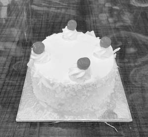 White Forest Cake