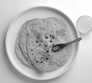 Chapati (Plain/Chopri)