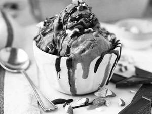 Choco Almond Fudge Sundae