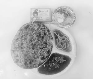 Mix Kulcha Naan Thali