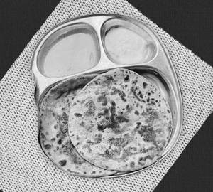 2 Aloo Parath Curd