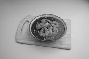 Prawns in Hot Black Garlic Sauce