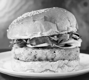 Classic veggie burger