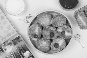 Raspberry Berliner (1pc)