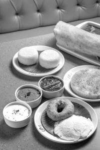 Idli Wada                                              